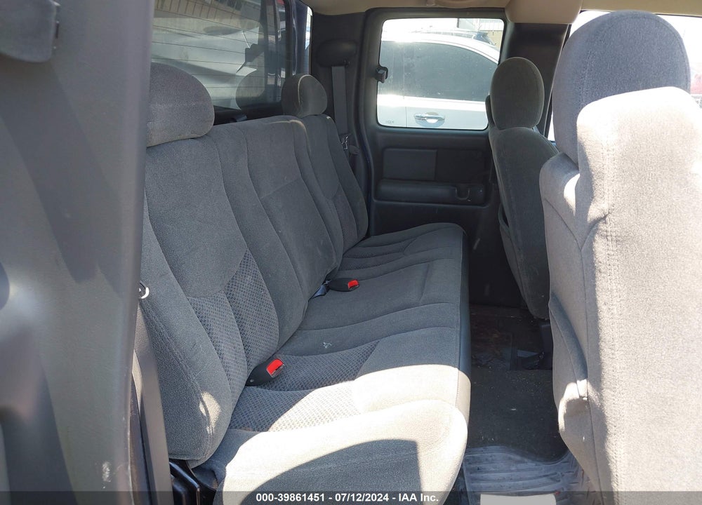 2003 CHEVROLET SILVERADO 1500 LS VIN: 2GCEC19X831333798