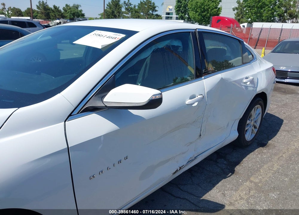 2018 CHEVROLET MALIBU LT VIN: 1G1ZD5ST2JF128702