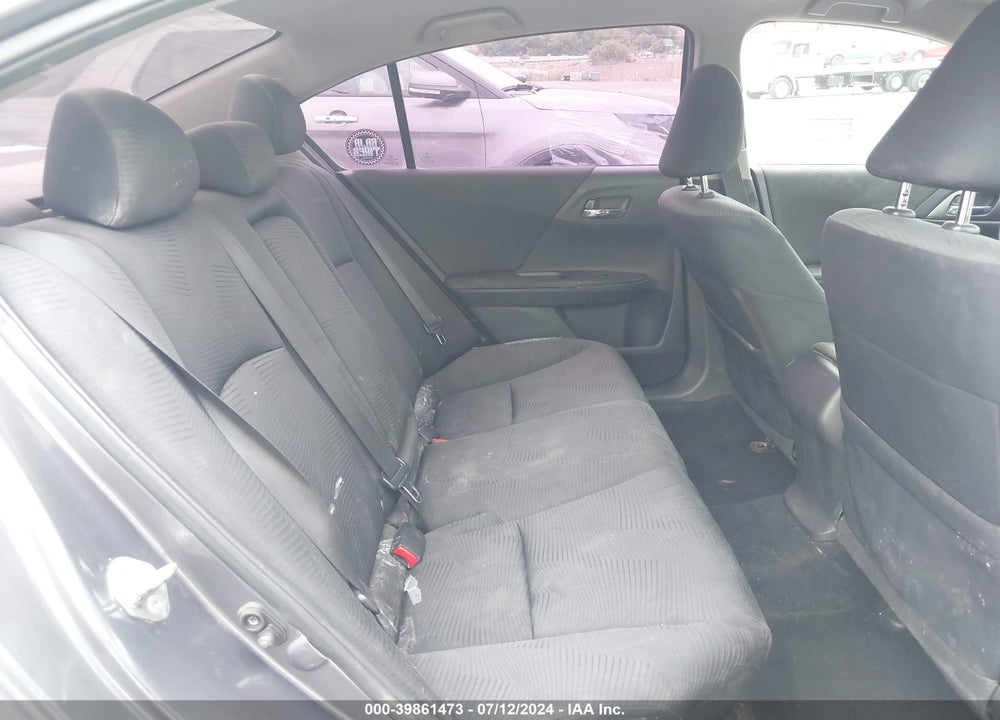 2015 HONDA ACCORD LX VIN: 1HGCR2F33FA162144