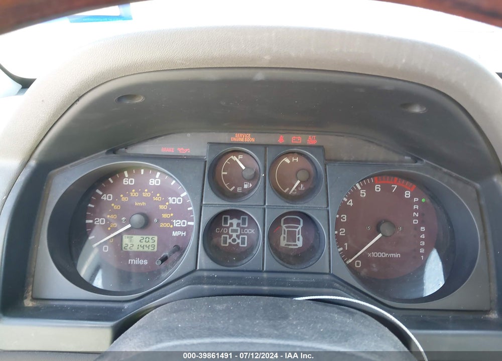 2002 MITSUBISHI MONTERO LIMITED VIN: JA4MW51R42J020379