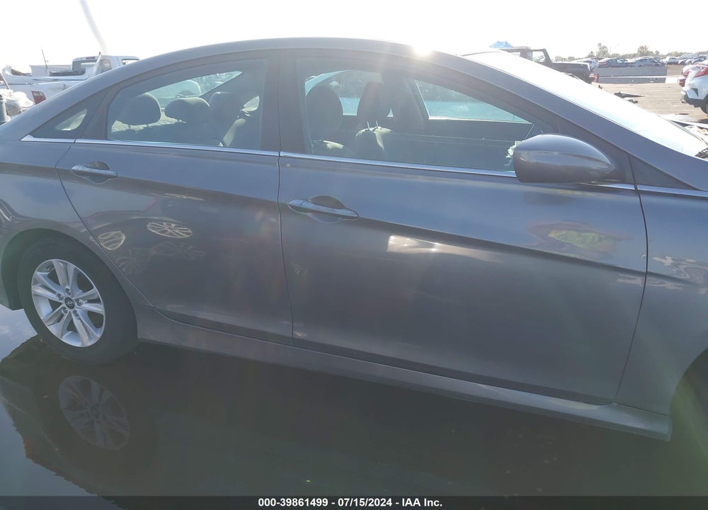 2014 HYUNDAI SONATA GLS VIN: 5NPEB4AC7EH930469