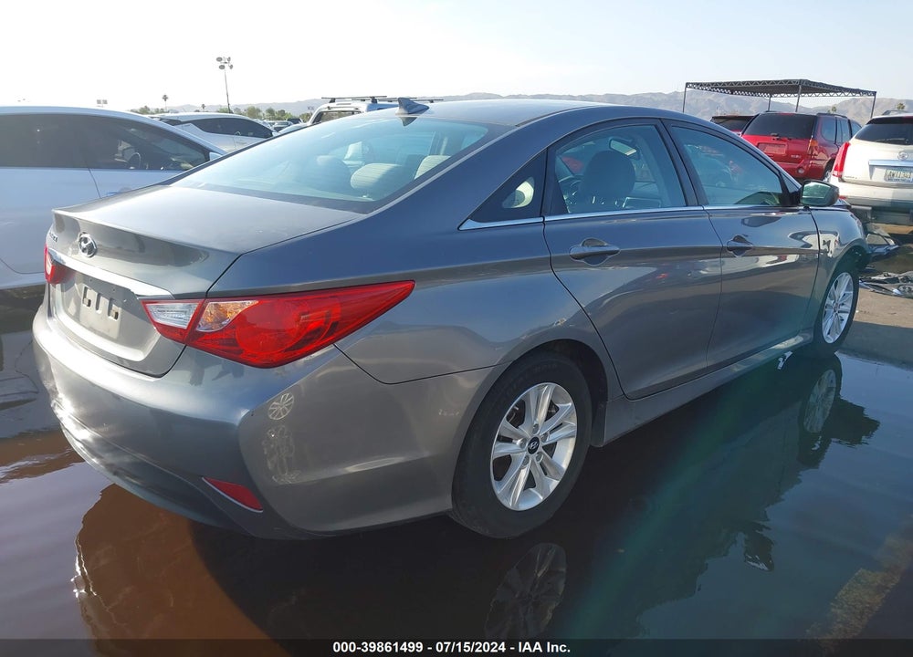 2014 HYUNDAI SONATA GLS VIN: 5NPEB4AC7EH930469