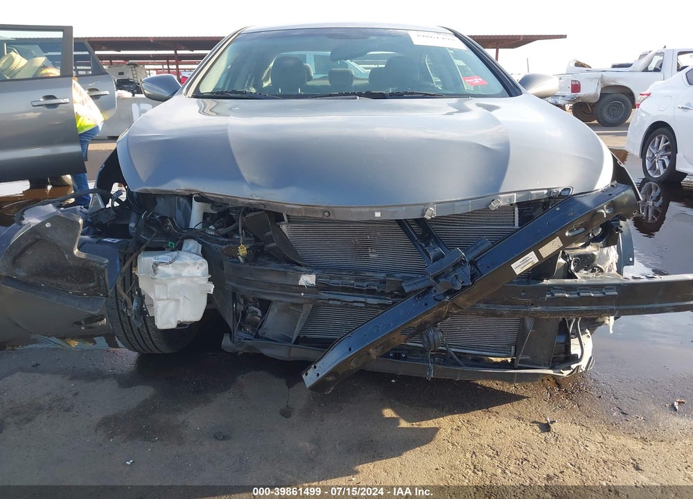 2014 HYUNDAI SONATA GLS VIN: 5NPEB4AC7EH930469