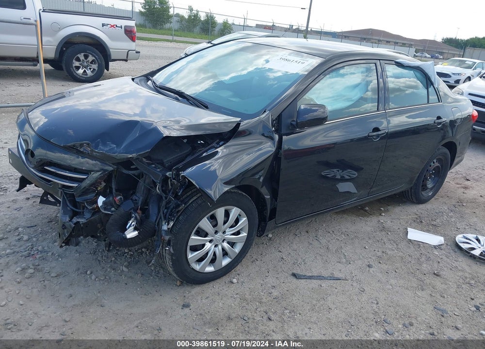 2013 TOYOTA COROLLA LE VIN: 2T1BU4EE0DC972184