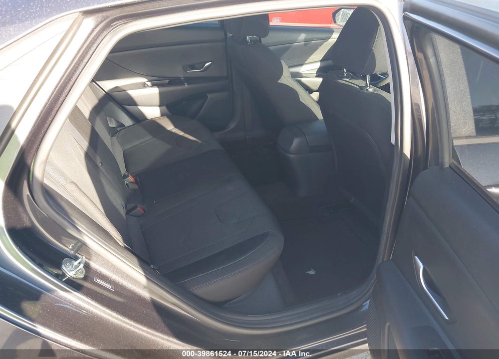2022 HYUNDAI ELANTRA SE VIN: 5NPLL4AG2NH060718