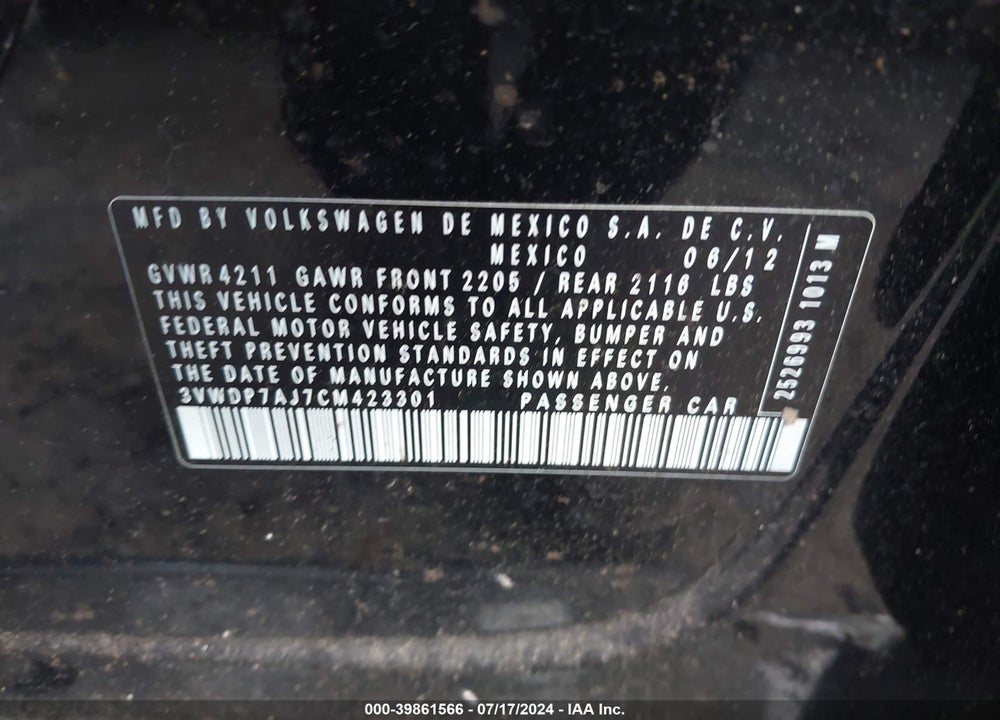 2012 VOLKSWAGEN JETTA 2.5L SE VIN: 3VWDP7AJ7CM423301