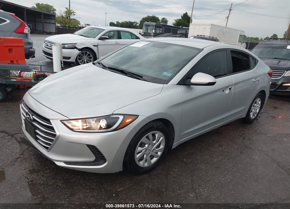 2018 HYUNDAI ELANTRA SE VIN: 5NPD74LF9JH401670