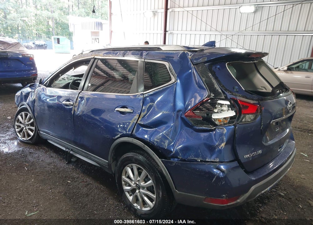 2018 NISSAN ROGUE SV VIN: KNMAT2MT5JP526483