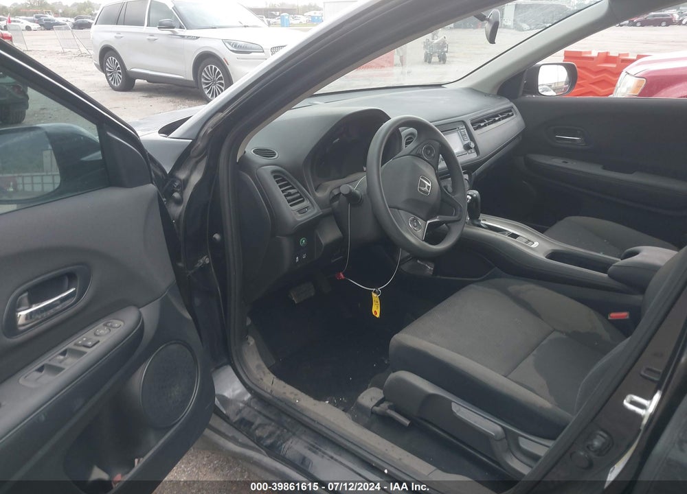 2022 HONDA HR-V 2WD LX VIN: 3CZRU5H39NM741950