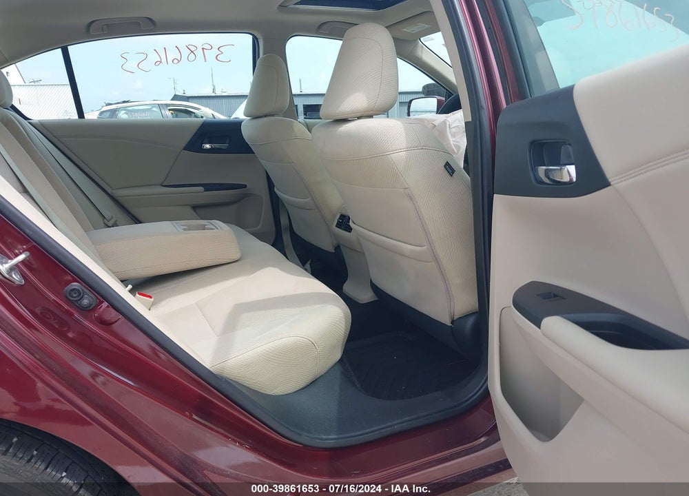 2017 HONDA ACCORD EX VIN: 1HGCR2F78HA056388