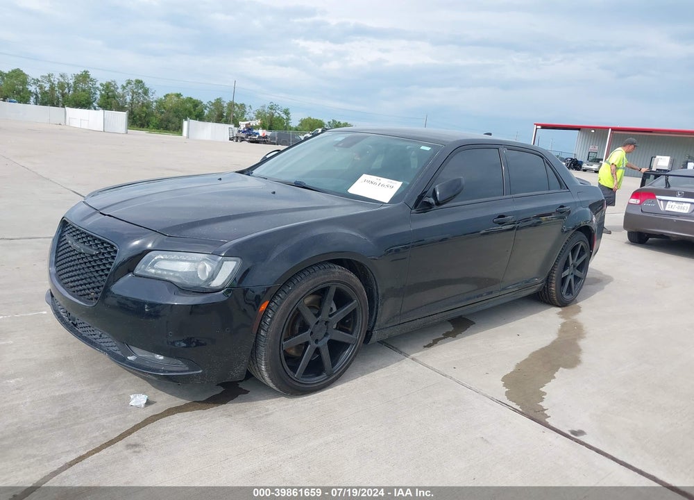 2016 CHRYSLER 300 300S VIN: 2C3CCABT8GH144763
