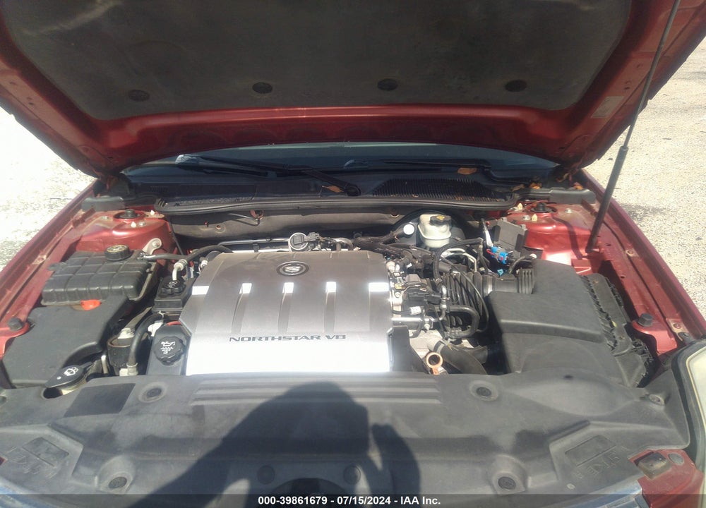 2011 CADILLAC DTS PLATINUM COLLECTION VIN: 1G6KP5ES8BU121823