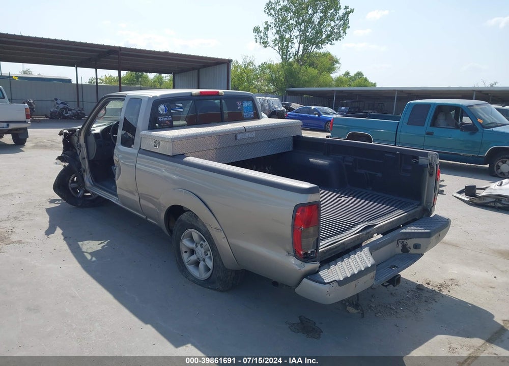 2003 NISSAN FRONTIER XE VIN: 1N6DD26T83C410984