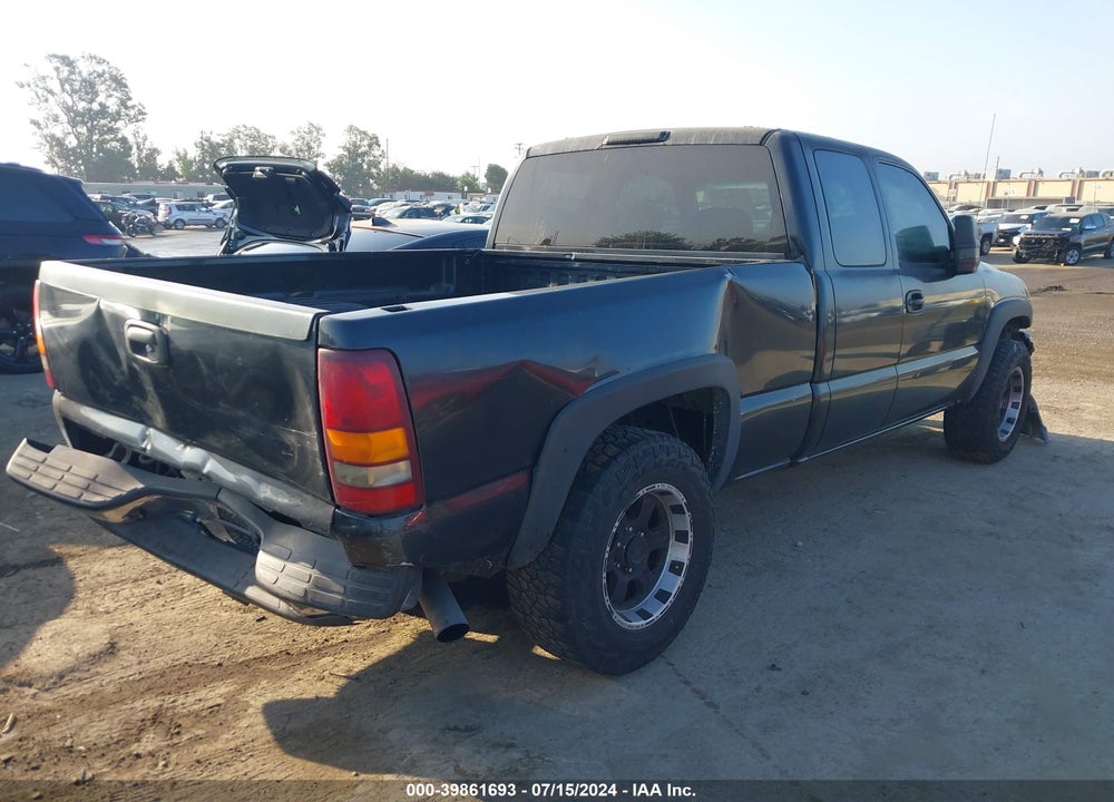 2005 GMC SIERRA 1500 SLE VIN: 1GTEC19T15Z202462