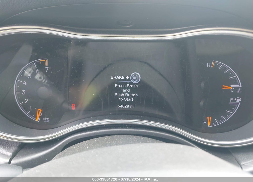 2019 JEEP GRAND CHEROKEE LAREDO E 4X4 VIN: 1C4RJFAG4KC564772