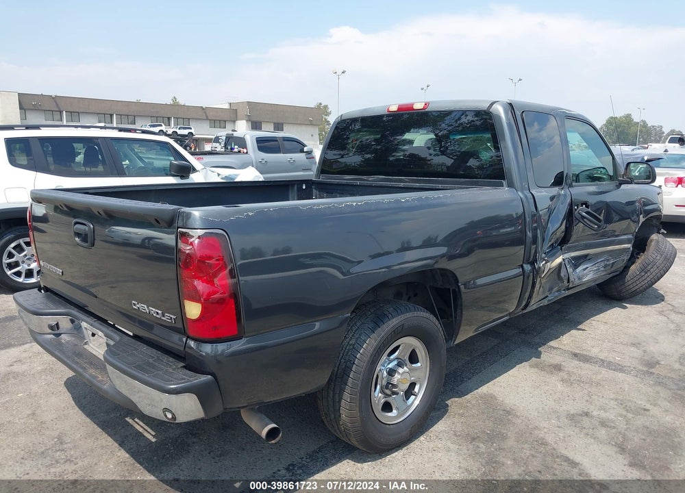 2004 CHEVROLET SILVERADO 1500 LS VIN: 2GCEC19V741157293