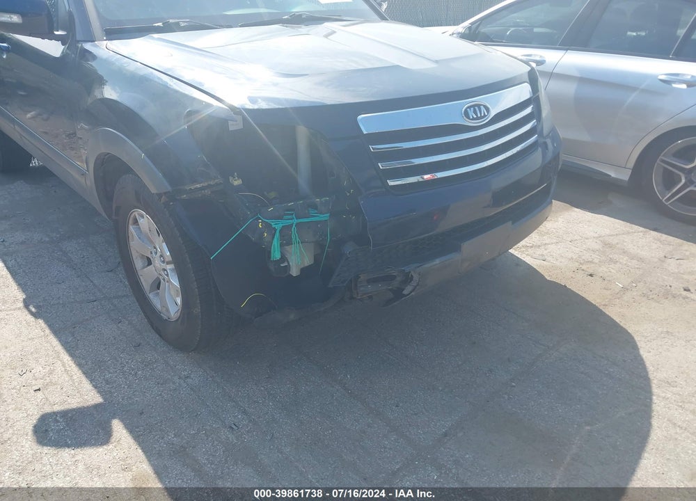 2009 KIA BORREGO LX V6 VIN: KNDJH741995016724