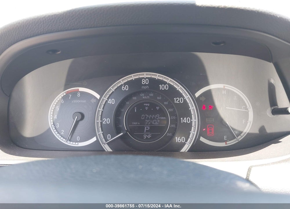 2016 HONDA ACCORD VIN: 1HGCR2F35GA094382