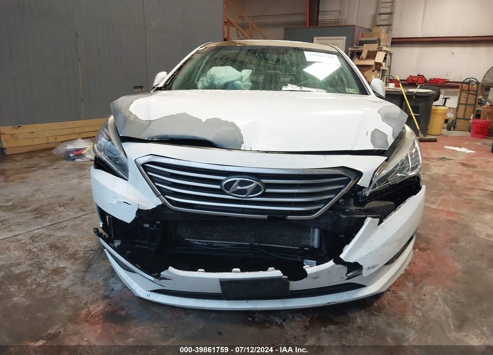 2016 HYUNDAI SONATA VIN: 5NPE24AF9GH419228