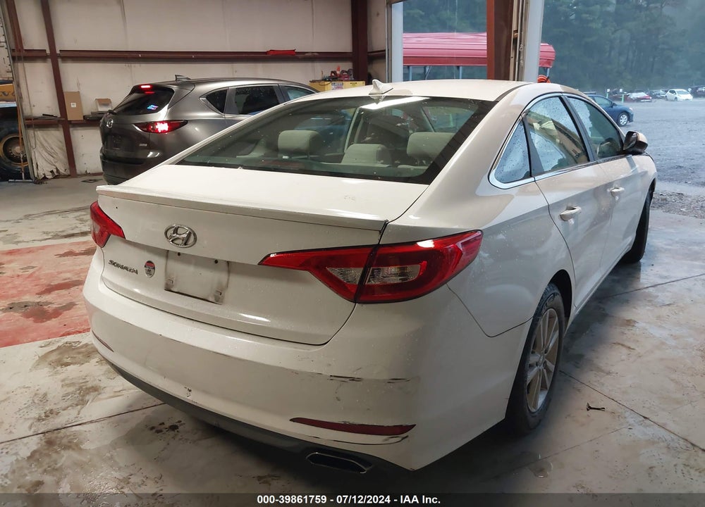 2016 HYUNDAI SONATA VIN: 5NPE24AF9GH419228