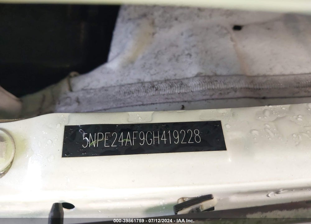 2016 HYUNDAI SONATA VIN: 5NPE24AF9GH419228