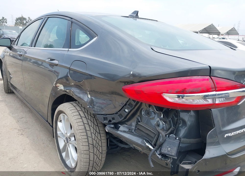 2019 FORD FUSION HYBRID SE VIN: 3FA6P0LU1KR173801