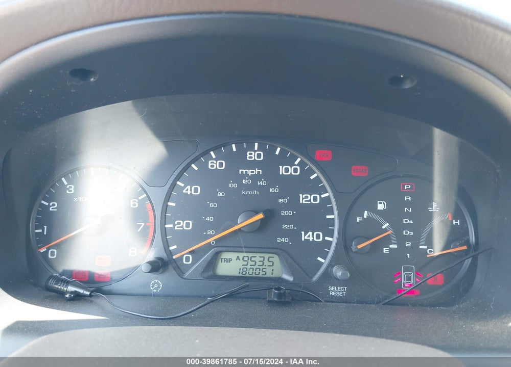 2000 HONDA ACCORD 2.3 EX VIN: JHMCG6608YC025711