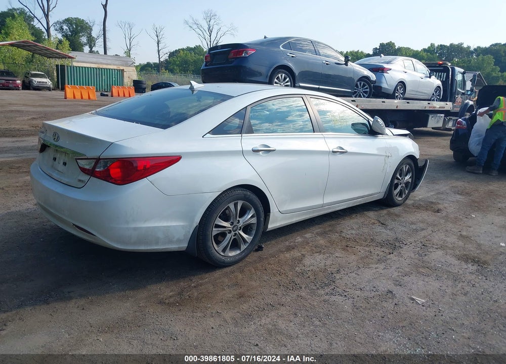 2011 HYUNDAI SONATA LIMITED VIN: 5NPEC4ACXBH235895