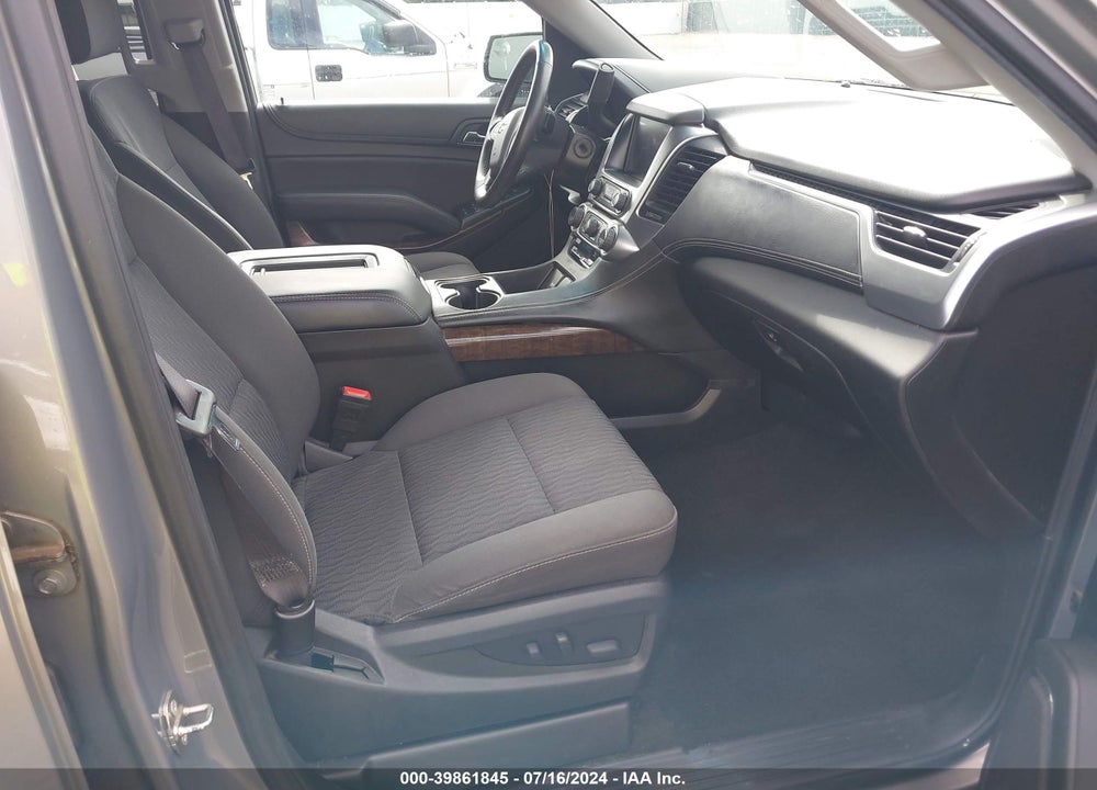 2017 CHEVROLET SUBURBAN LS VIN: 1GNSKGKC3HR298769