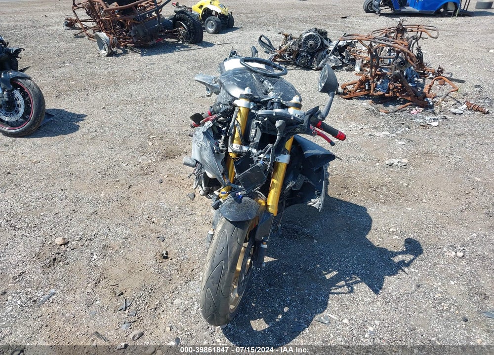 2009 YAMAHA YZFR6 C VIN: JYARJ16Y79A002516