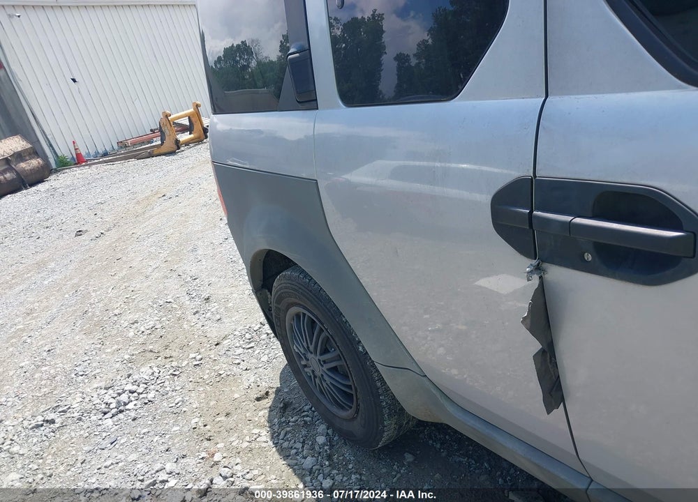 2004 HONDA ELEMENT LX VIN: 5J6YH18374L005114