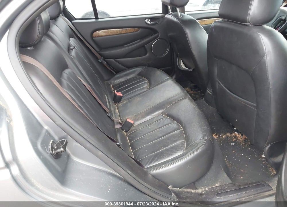 2004 JAGUAR X-TYPE 3.0 VIN: SAJEA51C34WD84873