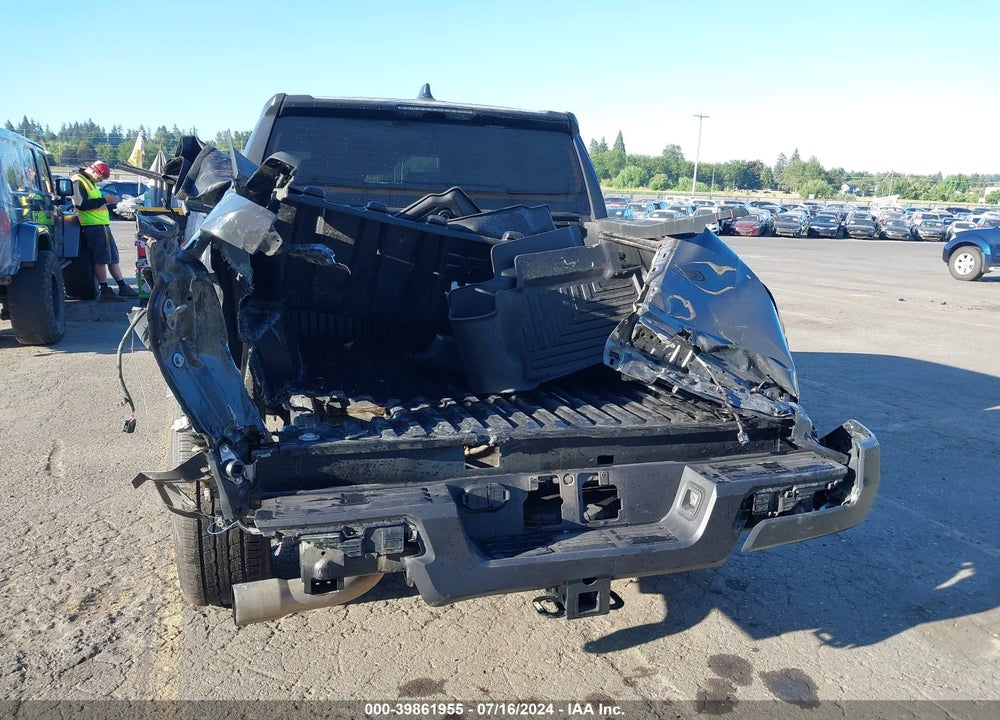 2024 TOYOTA TACOMA TRD SPORT VIN: 3TMLB5JN7RM008010