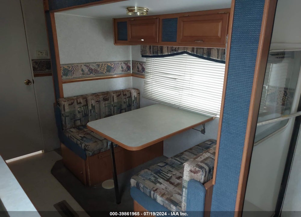 2003 TERRY OTHER VIN: 1EA5M242X32479105