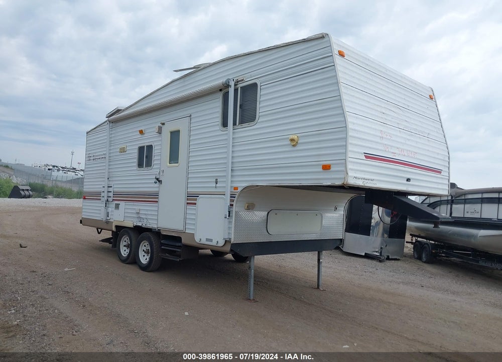 2003 TERRY OTHER VIN: 1EA5M242X32479105