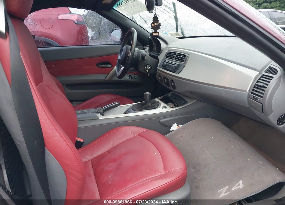2003 BMW Z4 3.0I VIN: 4USBT53493LT20586