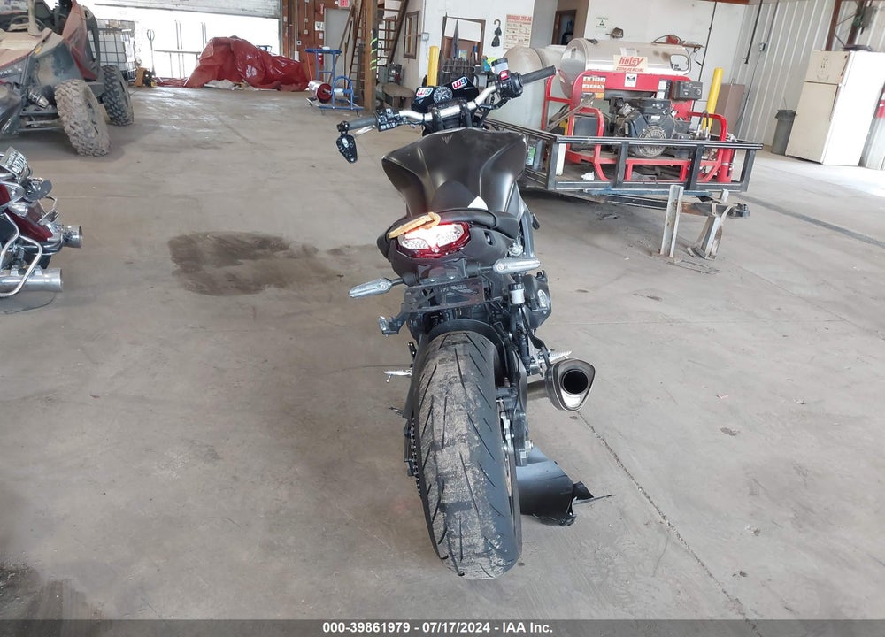 2023 YAMAHA MT09 VIN: JYARN71E0PA004447