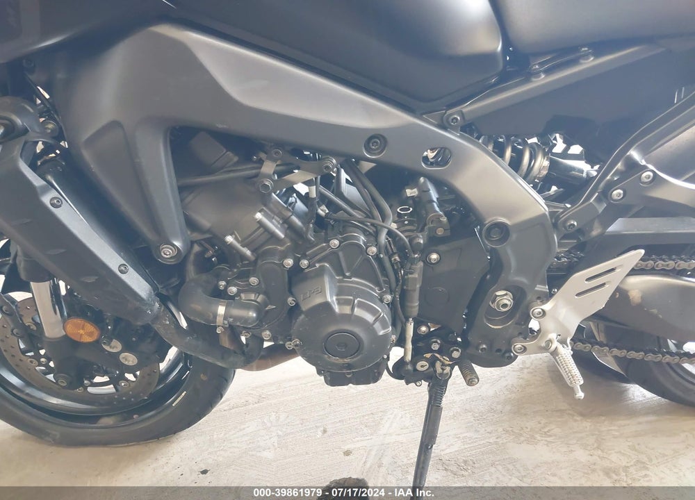 2023 YAMAHA MT09 VIN: JYARN71E0PA004447