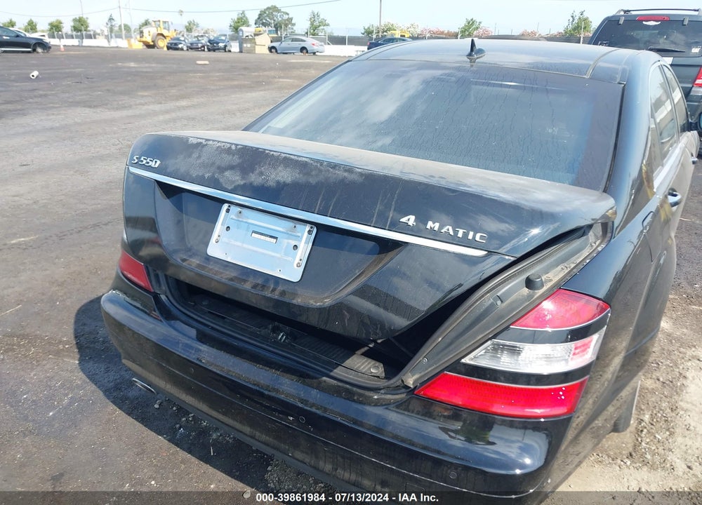 2007 MERCEDES-BENZ S 550 4MATIC VIN: WDDNG86X47A090767