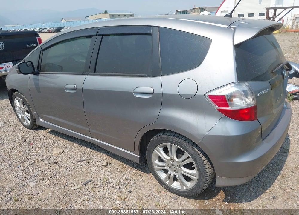 2010 HONDA FIT SPORT VIN: JHMGE8H48AS019731