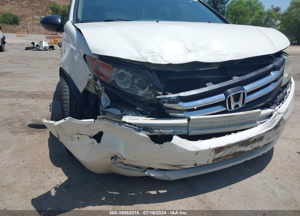 2016 HONDA ODYSSEY LX VIN: 5FNRL5H26GB104425