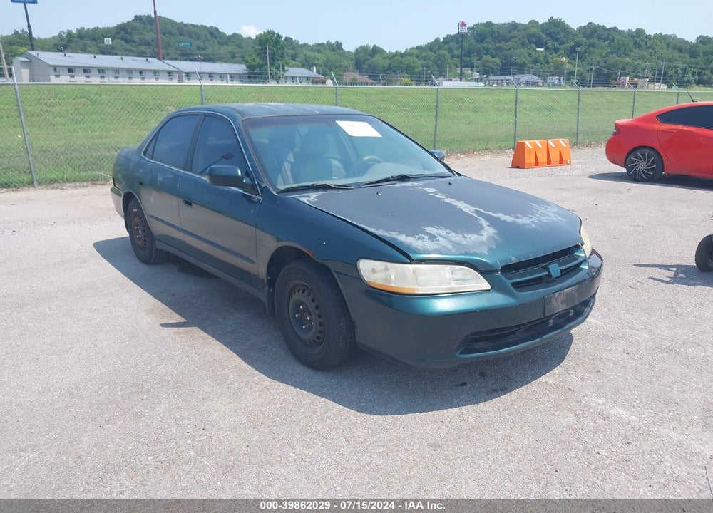 1998 HONDA ACCORD LX VIN: 1HGCG5644WA227972
