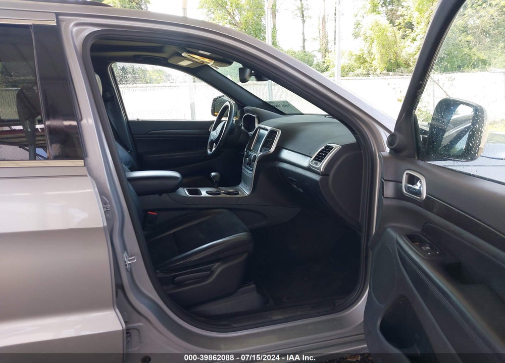 2015 JEEP GRAND CHEROKEE VIN: 1C4RJFAG6FC102980