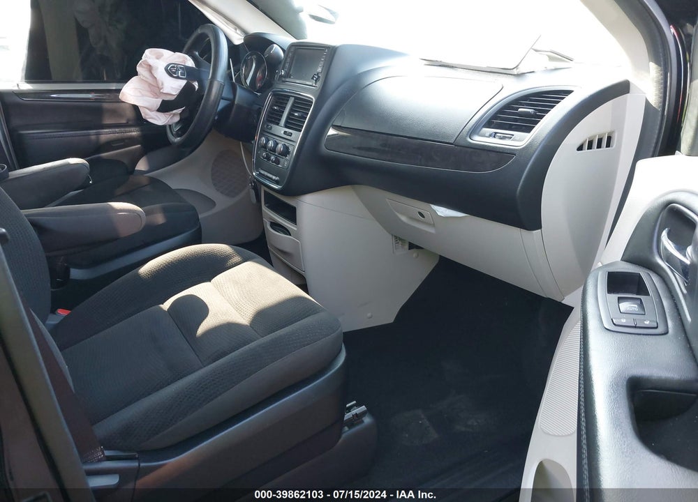 2018 DODGE GRAND CARAVAN SE VIN: 2C4RDGBG5JR166018