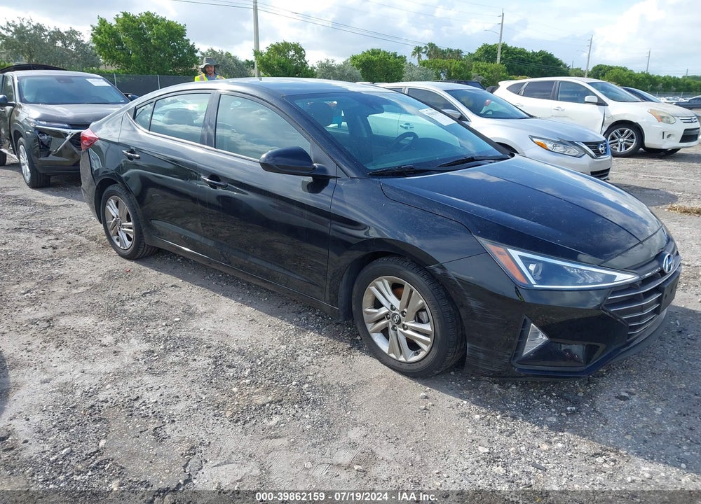 2019 HYUNDAI ELANTRA SEL VIN: 5NPD84LF9KH418886