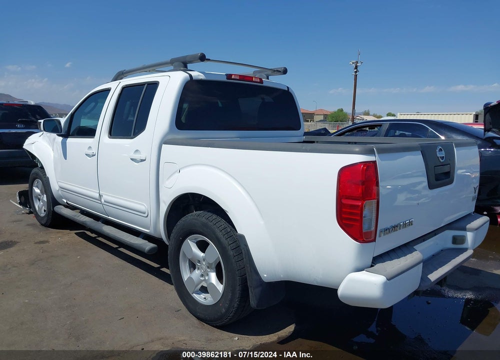 2005 NISSAN FRONTIER LE VIN: 1N6AD07W15C424194