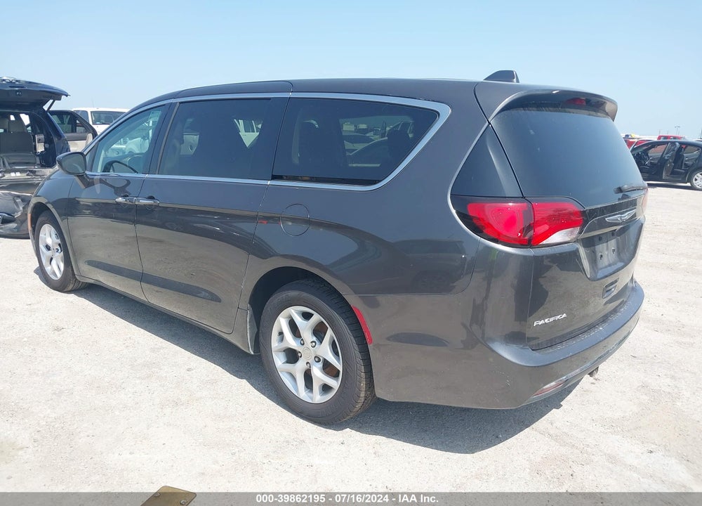 2017 CHRYSLER PACIFICA VIN: 2C4RC1BG6HR811835