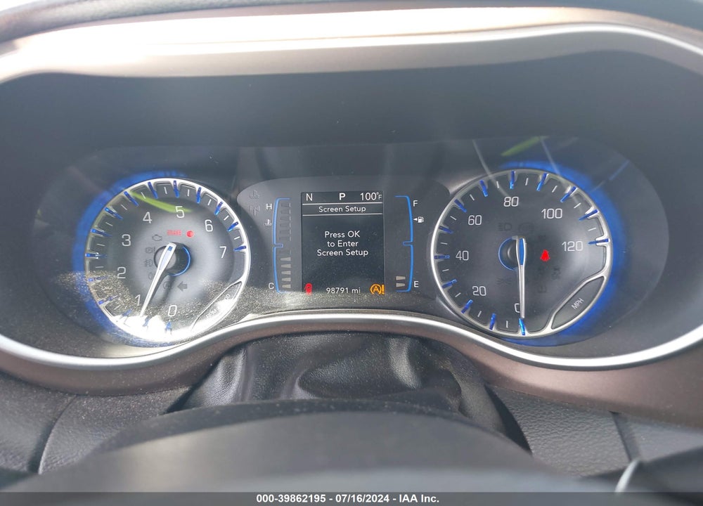 2017 CHRYSLER PACIFICA VIN: 2C4RC1BG6HR811835