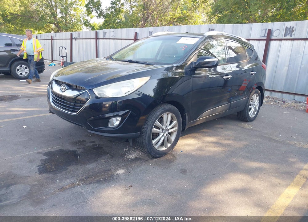 2013 HYUNDAI TUCSON LIMITED VIN: KM8JUCAC9DU553940
