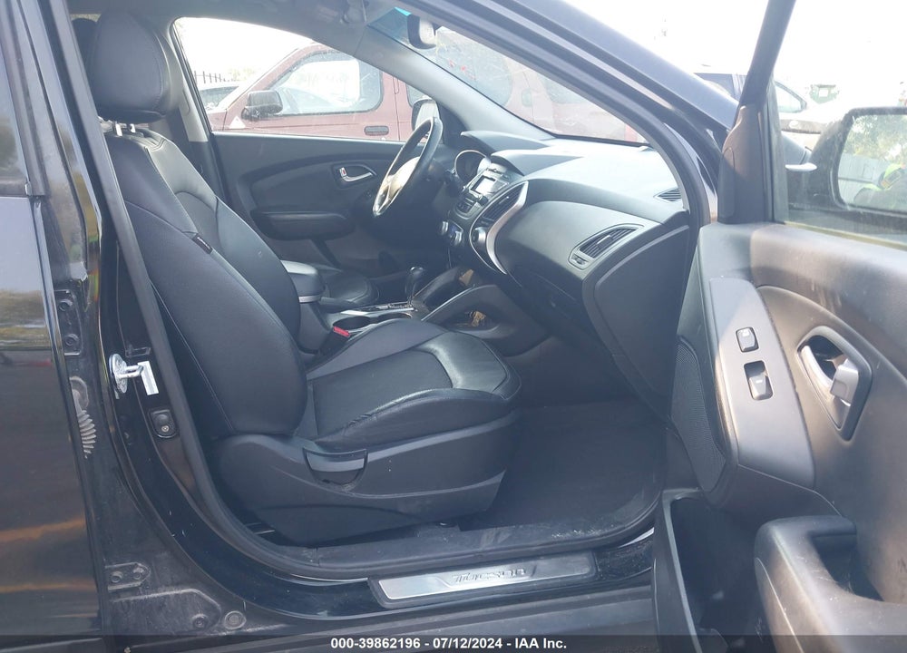 2013 HYUNDAI TUCSON LIMITED VIN: KM8JUCAC9DU553940
